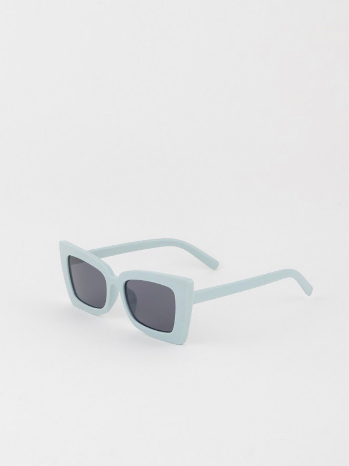 Betty Retro Butterfly Sunnies