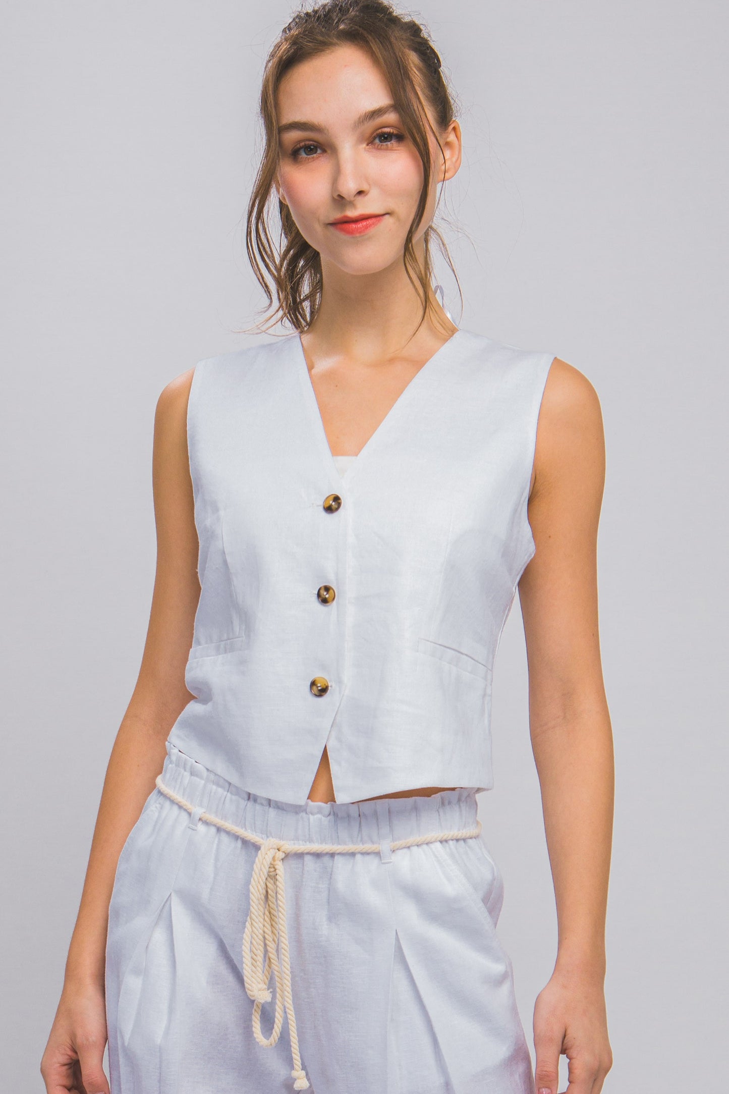 Tulum white linen vest